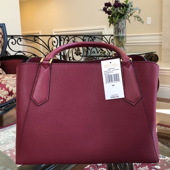 Michael Kors Kimberly handbag&wallet - Picture 7 of 8